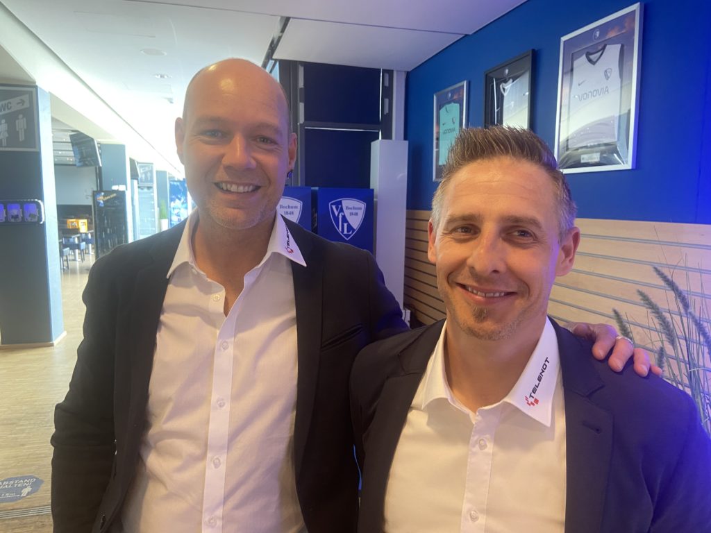 Markus Tagger und Volker Mewitz, Telenot Vetriebsteam und heute im VfL VIP-Raum das „Team Bochum“